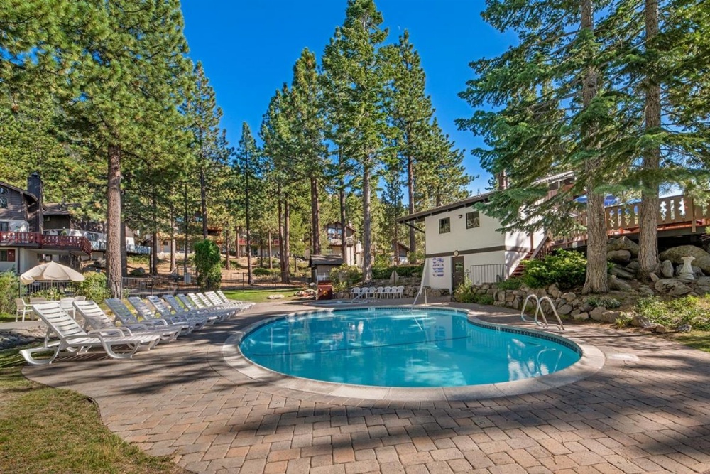 Tahoe Tyrol Chalet South Lake Tahoe Image 14
